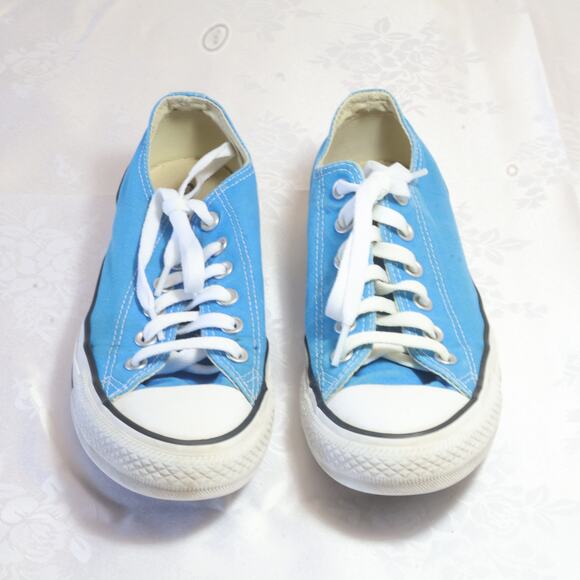 Converse Chuck Taylor All Star Low Tops – Blue Men’s 7 / Women’s 9 - Picture 2 of 6